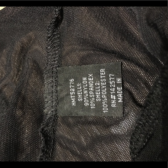 Bombshell Lace Black bodysuit Small Padded SEXY Brami Built in Bra Fashion Nova - Picture 6 of 10